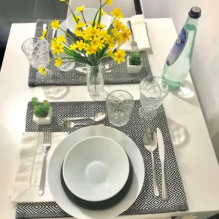 De Lollis מלון דירות