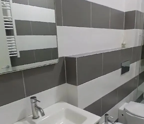 Ξενοδοχείο με διαμερίσματα De Lollis 3*